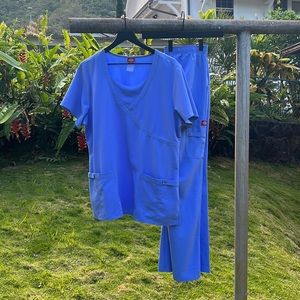 Dickies Scrub Set